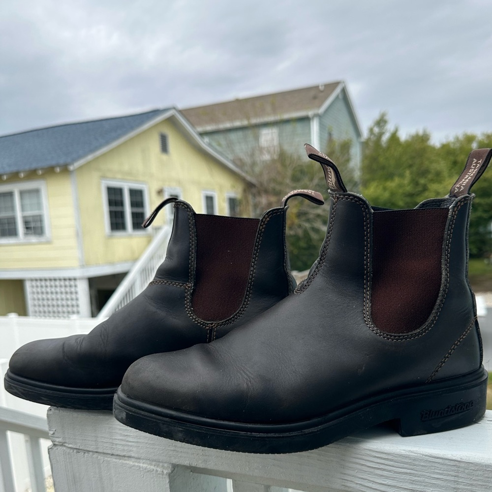 Men's Blundstone Boots - style 062 - US size 7.5